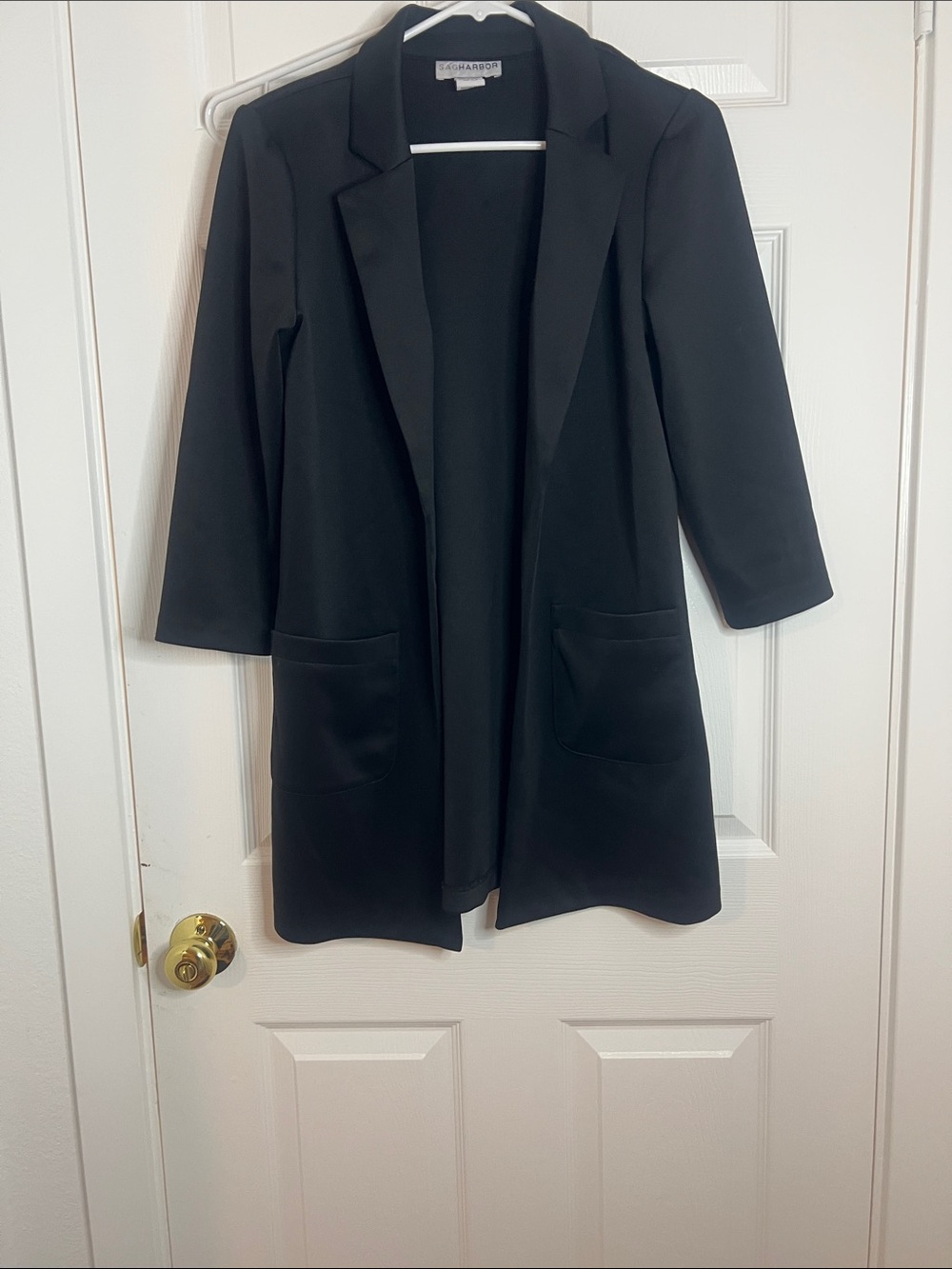 Sag Harbor Black Long Open-Front Blazer